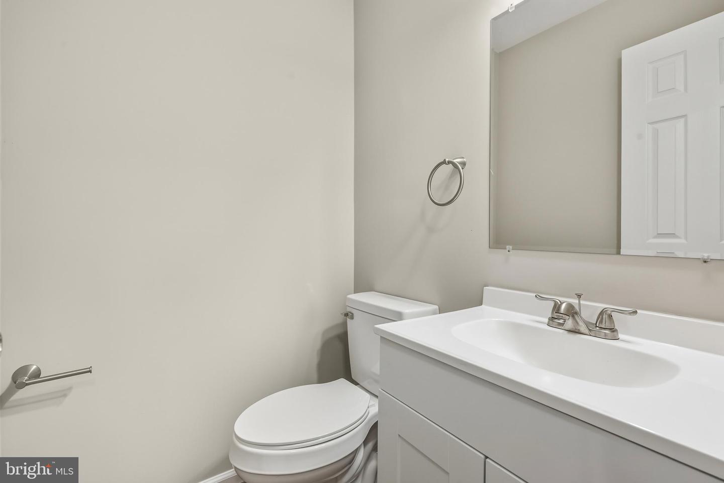 4903 KING DAVID BLVD, ANNANDALE, Virginia 22003, 4 Bedrooms Bedrooms, ,2 BathroomsBathrooms,Residential,For sale,4903 KING DAVID BLVD,VAFX2280888 MLS # VAFX2280888 4903 KING DAVID BLVD, ANNANDALE, Virginia 22003, 4 Bedrooms Bedrooms, ,2 BathroomsBathrooms,Residential,For sale,4903 KING DAVID BLVD,VAFX2280888 MLS # VAFX2280888