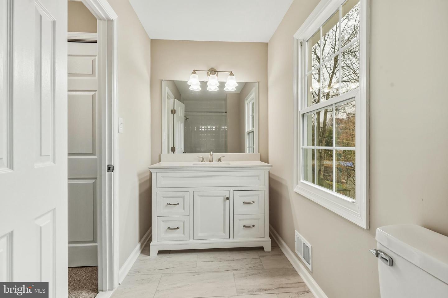 4903 KING DAVID BLVD, ANNANDALE, Virginia 22003, 4 Bedrooms Bedrooms, ,2 BathroomsBathrooms,Residential,For sale,4903 KING DAVID BLVD,VAFX2280888 MLS # VAFX2280888 4903 KING DAVID BLVD, ANNANDALE, Virginia 22003, 4 Bedrooms Bedrooms, ,2 BathroomsBathrooms,Residential,For sale,4903 KING DAVID BLVD,VAFX2280888 MLS # VAFX2280888