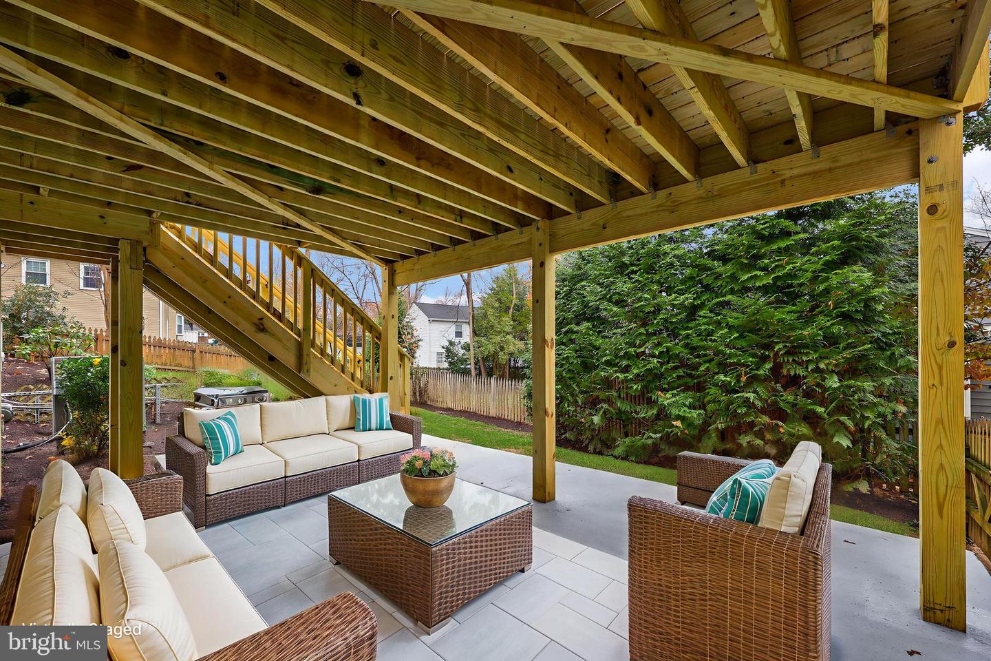 4903 KING DAVID BLVD, ANNANDALE, Virginia 22003, 4 Bedrooms Bedrooms, ,2 BathroomsBathrooms,Residential,For sale,4903 KING DAVID BLVD,VAFX2280888 MLS # VAFX2280888 4903 KING DAVID BLVD, ANNANDALE, Virginia 22003, 4 Bedrooms Bedrooms, ,2 BathroomsBathrooms,Residential,For sale,4903 KING DAVID BLVD,VAFX2280888 MLS # VAFX2280888