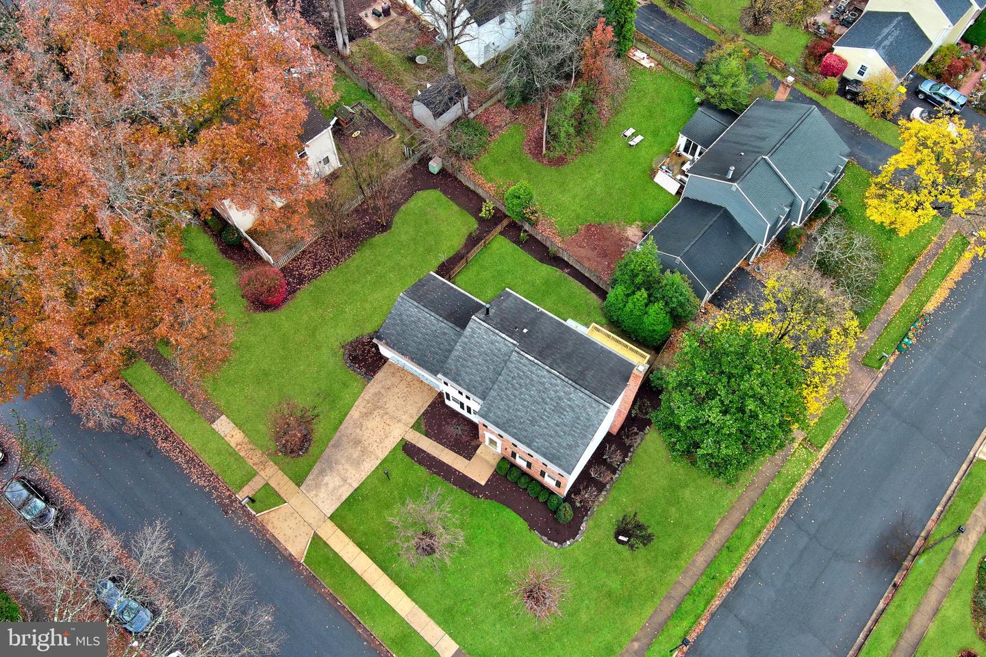 4903 KING DAVID BLVD, ANNANDALE, Virginia 22003, 4 Bedrooms Bedrooms, ,2 BathroomsBathrooms,Residential,For sale,4903 KING DAVID BLVD,VAFX2280888 MLS # VAFX2280888 4903 KING DAVID BLVD, ANNANDALE, Virginia 22003, 4 Bedrooms Bedrooms, ,2 BathroomsBathrooms,Residential,For sale,4903 KING DAVID BLVD,VAFX2280888 MLS # VAFX2280888