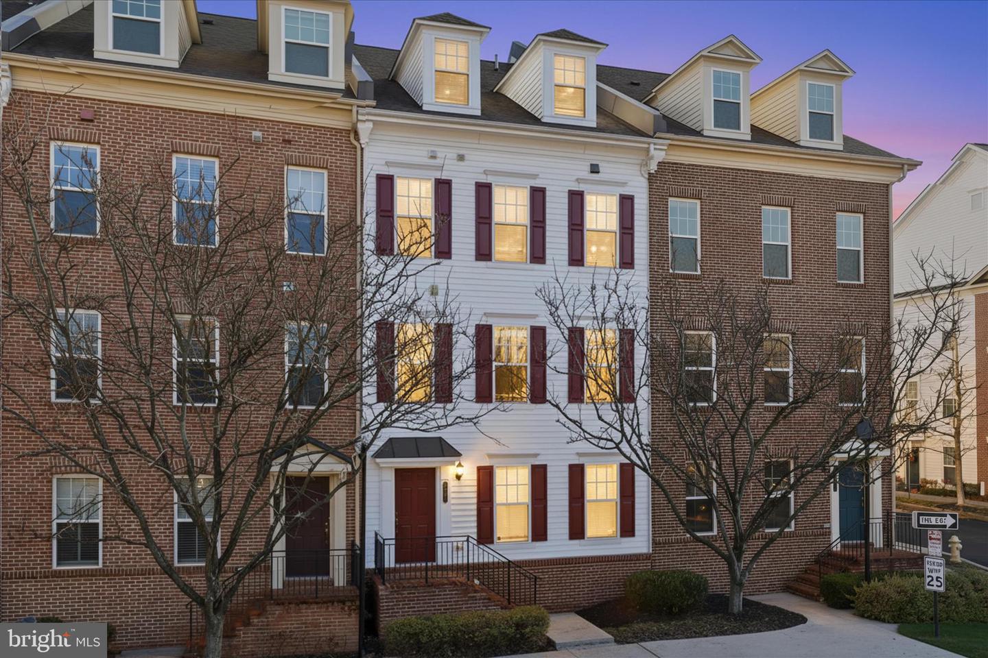 3941 OLD DOMINION BLVD, ALEXANDRIA, Virginia 22305, 3 Bedrooms Bedrooms, 6 Rooms Rooms,2 BathroomsBathrooms,Residential,For sale,3941 OLD DOMINION BLVD,VAAX2052130 MLS # VAAX2052130