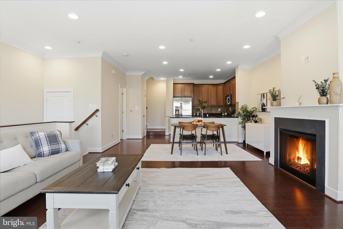 3941 OLD DOMINION BLVD, ALEXANDRIA, Virginia 22305, 3 Bedrooms Bedrooms, 6 Rooms Rooms,2 BathroomsBathrooms,Residential,For sale,3941 OLD DOMINION BLVD,VAAX2052130 MLS # VAAX2052130