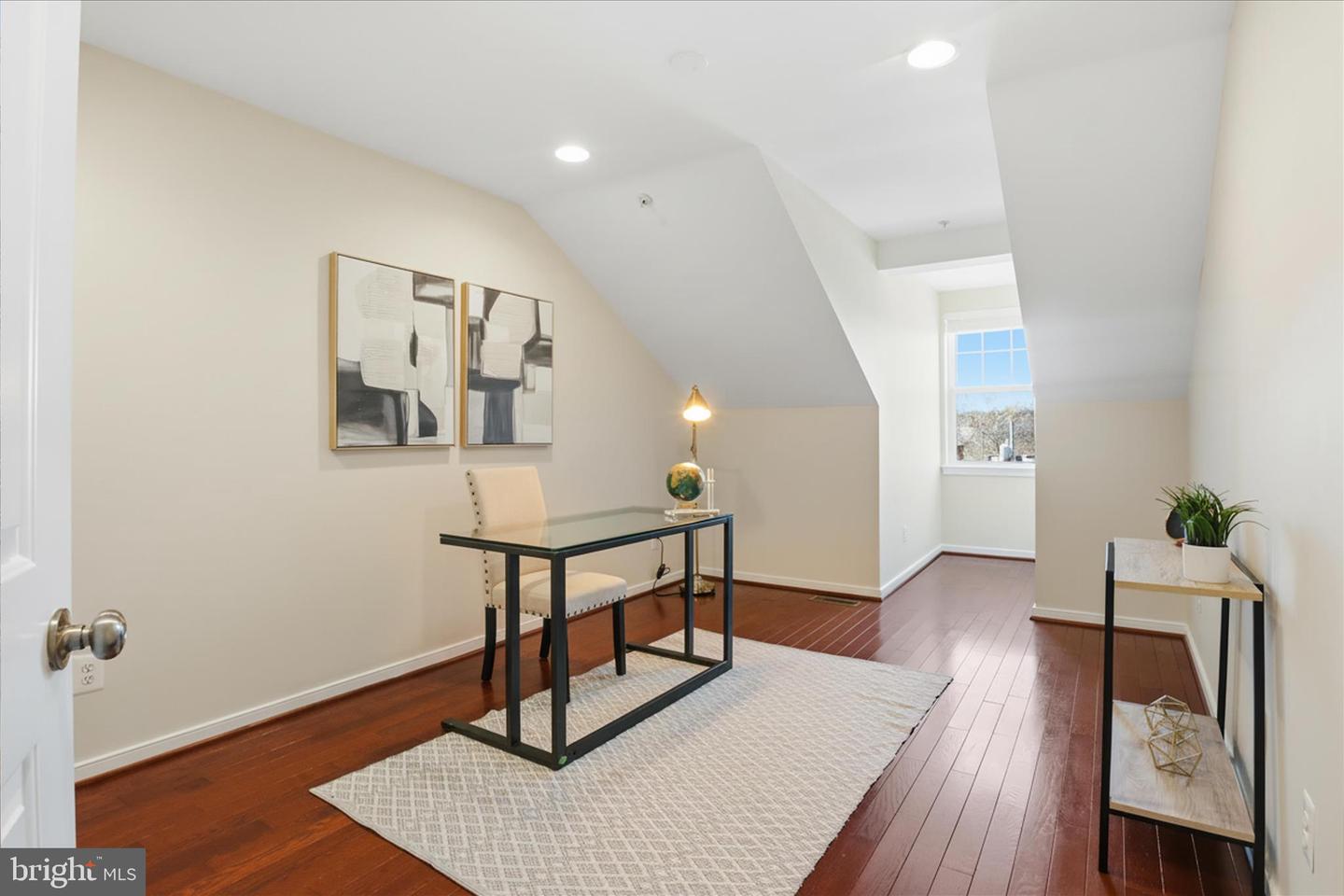 3941 OLD DOMINION BLVD, ALEXANDRIA, Virginia 22305, 3 Bedrooms Bedrooms, 6 Rooms Rooms,2 BathroomsBathrooms,Residential,For sale,3941 OLD DOMINION BLVD,VAAX2052130 MLS # VAAX2052130