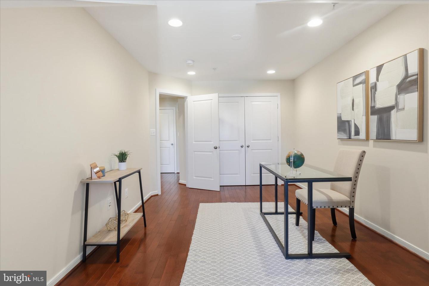 3941 OLD DOMINION BLVD, ALEXANDRIA, Virginia 22305, 3 Bedrooms Bedrooms, 6 Rooms Rooms,2 BathroomsBathrooms,Residential,For sale,3941 OLD DOMINION BLVD,VAAX2052130 MLS # VAAX2052130
