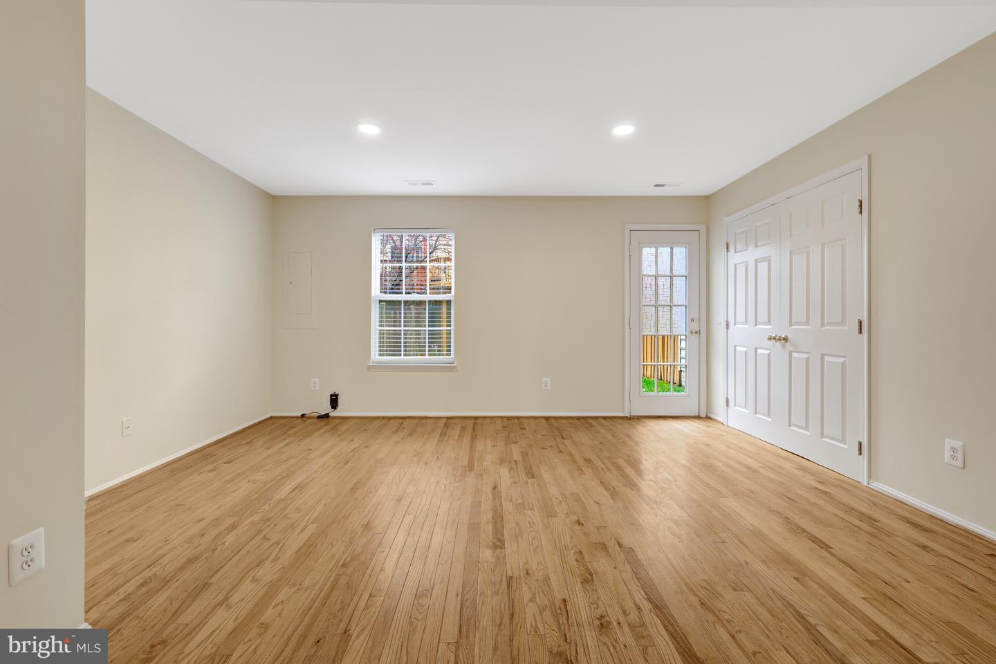 2509 JAMES MAURY DR, HERNDON, Virginia 20171, 3 Bedrooms Bedrooms, ,2 BathroomsBathrooms,Residential,For sale,2509 JAMES MAURY DR,VAFX2281028 MLS # VAFX2281028 2509 JAMES MAURY DR, HERNDON, Virginia 20171, 3 Bedrooms Bedrooms, ,2 BathroomsBathrooms,Residential,For sale,2509 JAMES MAURY DR,VAFX2281028 MLS # VAFX2281028