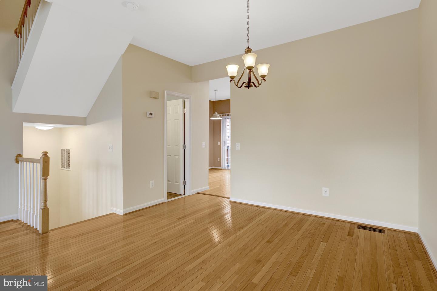 2509 JAMES MAURY DR, HERNDON, Virginia 20171, 3 Bedrooms Bedrooms, ,2 BathroomsBathrooms,Residential,For sale,2509 JAMES MAURY DR,VAFX2281028 MLS # VAFX2281028 2509 JAMES MAURY DR, HERNDON, Virginia 20171, 3 Bedrooms Bedrooms, ,2 BathroomsBathrooms,Residential,For sale,2509 JAMES MAURY DR,VAFX2281028 MLS # VAFX2281028