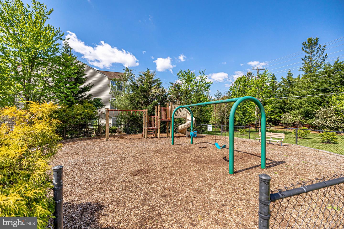 2509 JAMES MAURY DR, HERNDON, Virginia 20171, 3 Bedrooms Bedrooms, ,2 BathroomsBathrooms,Residential,For sale,2509 JAMES MAURY DR,VAFX2281028 MLS # VAFX2281028 2509 JAMES MAURY DR, HERNDON, Virginia 20171, 3 Bedrooms Bedrooms, ,2 BathroomsBathrooms,Residential,For sale,2509 JAMES MAURY DR,VAFX2281028 MLS # VAFX2281028