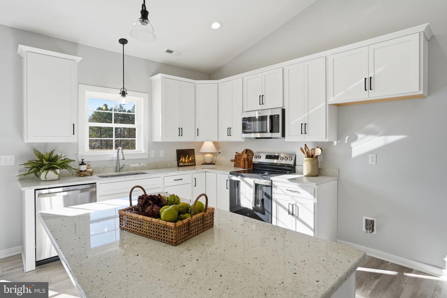 475 FREDERICKS HALL RD, BUMPASS, Virginia 23024, 2 Bedrooms Bedrooms, 8 Rooms Rooms,2 BathroomsBathrooms,Residential,For sale,475 FREDERICKS HALL RD,VALA2008976 MLS # VALA2008976 475 FREDERICKS HALL RD, BUMPASS, Virginia 23024, 2 Bedrooms Bedrooms, 8 Rooms Rooms,2 BathroomsBathrooms,Residential,For sale,475 FREDERICKS HALL RD,VALA2008976 MLS # VALA2008976