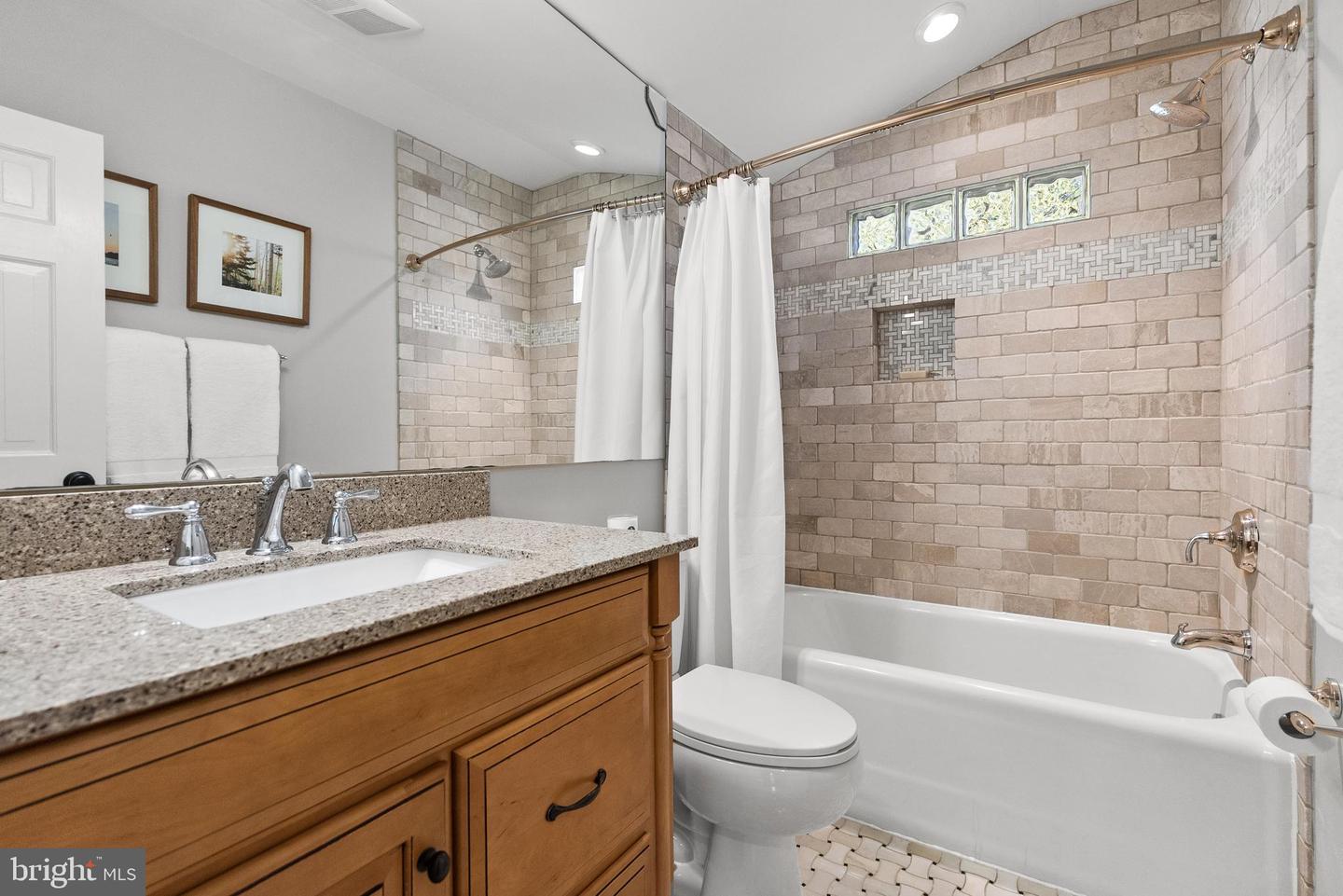 6032 FORT HUNT RD, ALEXANDRIA, Virginia 22307, 3 Bedrooms Bedrooms, ,2 BathroomsBathrooms,Residential,For sale,6032 FORT HUNT RD,VAFX2281044 MLS # VAFX2281044 6032 FORT HUNT RD, ALEXANDRIA, Virginia 22307, 3 Bedrooms Bedrooms, ,2 BathroomsBathrooms,Residential,For sale,6032 FORT HUNT RD,VAFX2281044 MLS # VAFX2281044