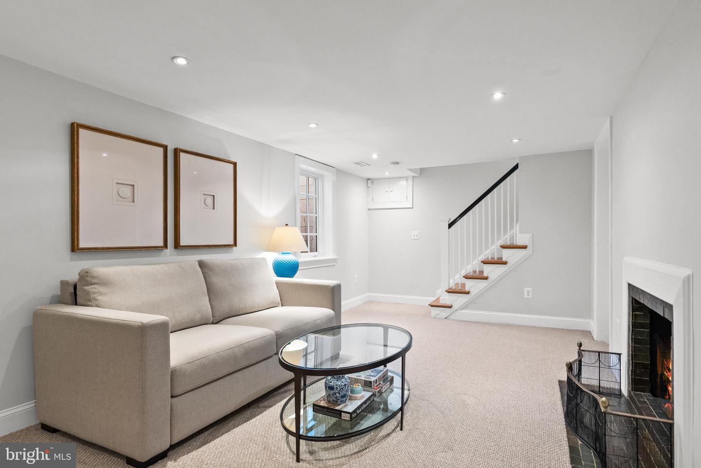 6032 FORT HUNT RD, ALEXANDRIA, Virginia 22307, 3 Bedrooms Bedrooms, ,2 BathroomsBathrooms,Residential,For sale,6032 FORT HUNT RD,VAFX2281044 MLS # VAFX2281044 6032 FORT HUNT RD, ALEXANDRIA, Virginia 22307, 3 Bedrooms Bedrooms, ,2 BathroomsBathrooms,Residential,For sale,6032 FORT HUNT RD,VAFX2281044 MLS # VAFX2281044