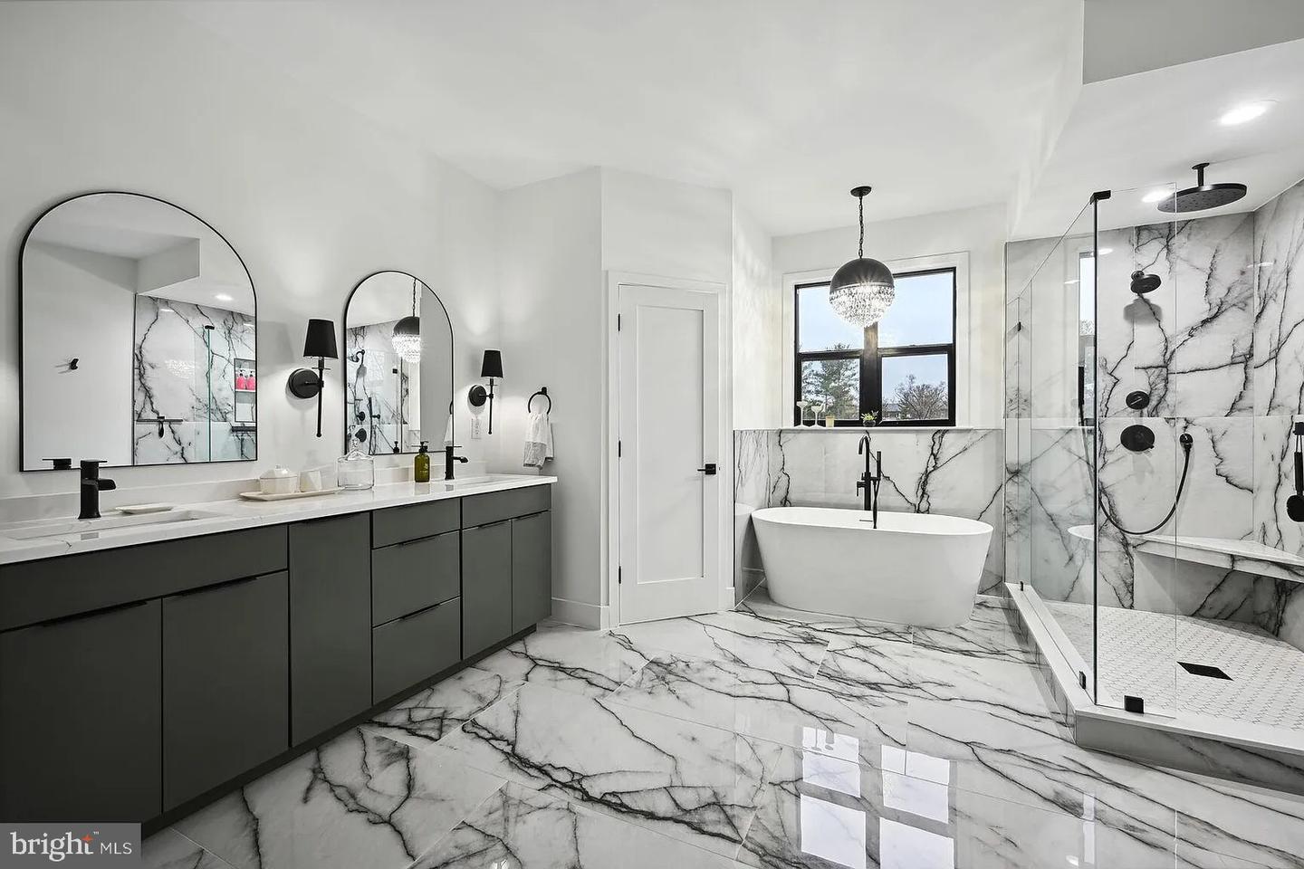 4222 LAMARRE DR, FAIRFAX, Virginia 22030, 4 Bedrooms Bedrooms, ,4 BathroomsBathrooms,Residential,For sale,4222 LAMARRE DR,VAFX2281240 MLS # VAFX2281240