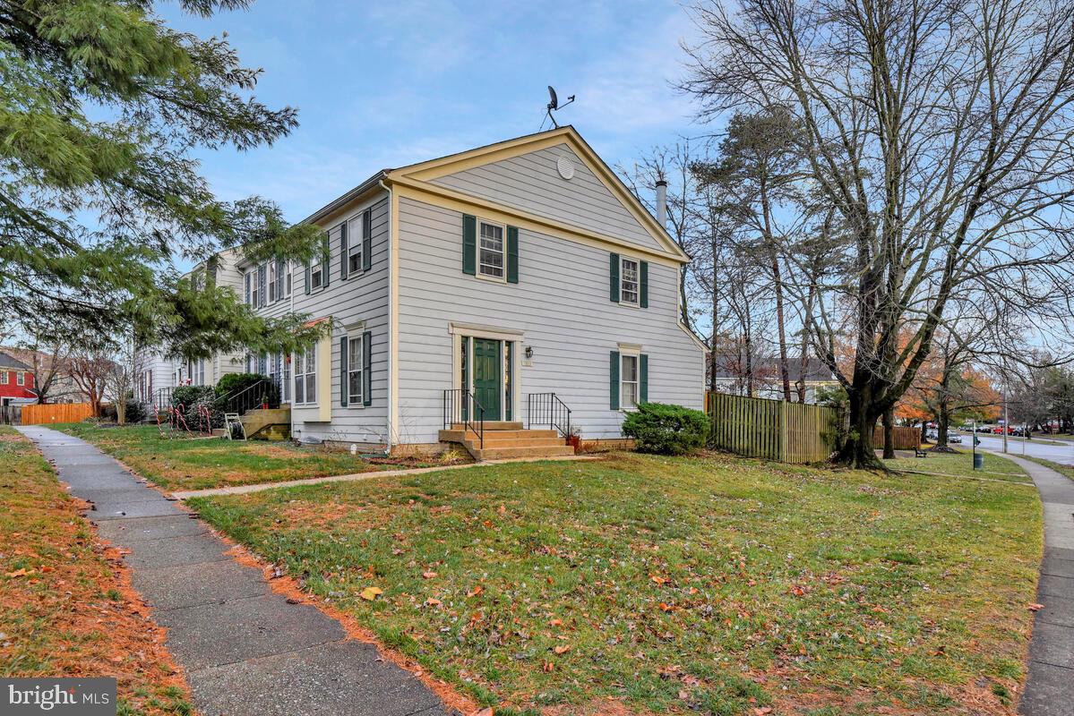 7865 PARTHIAN CT, SPRINGFIELD, Virginia 22153, 3 Bedrooms Bedrooms, ,2 BathroomsBathrooms,Residential,For sale,7865 PARTHIAN CT,VAFX2281252 MLS # VAFX2281252