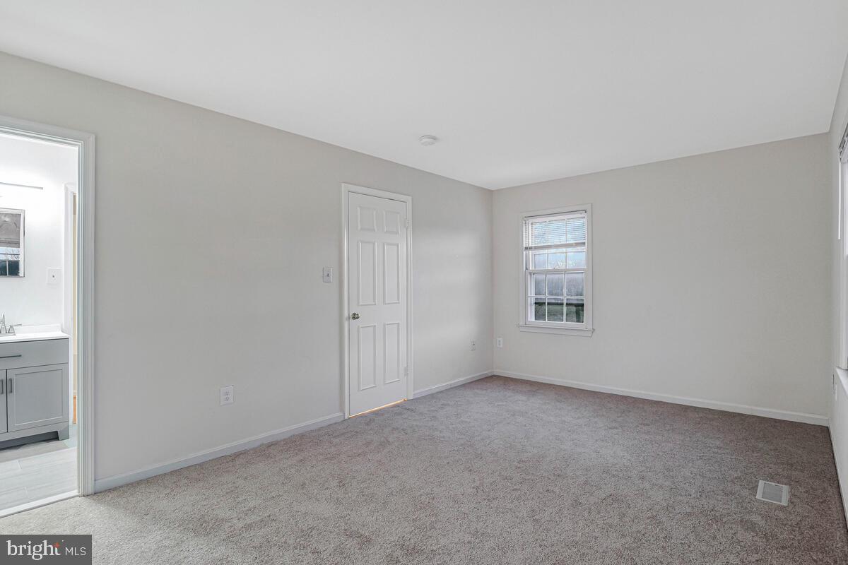 7865 PARTHIAN CT, SPRINGFIELD, Virginia 22153, 3 Bedrooms Bedrooms, ,2 BathroomsBathrooms,Residential,For sale,7865 PARTHIAN CT,VAFX2281252 MLS # VAFX2281252