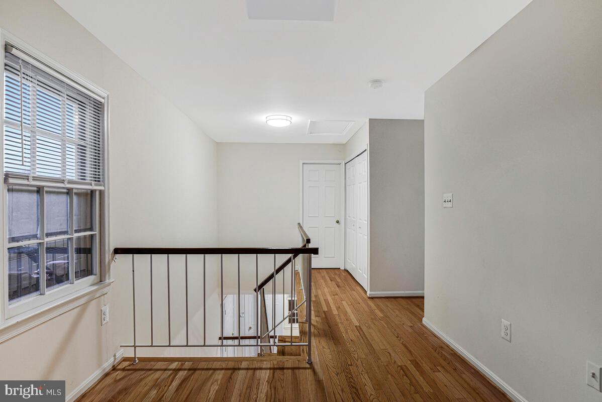 7865 PARTHIAN CT, SPRINGFIELD, Virginia 22153, 3 Bedrooms Bedrooms, ,2 BathroomsBathrooms,Residential,For sale,7865 PARTHIAN CT,VAFX2281252 MLS # VAFX2281252