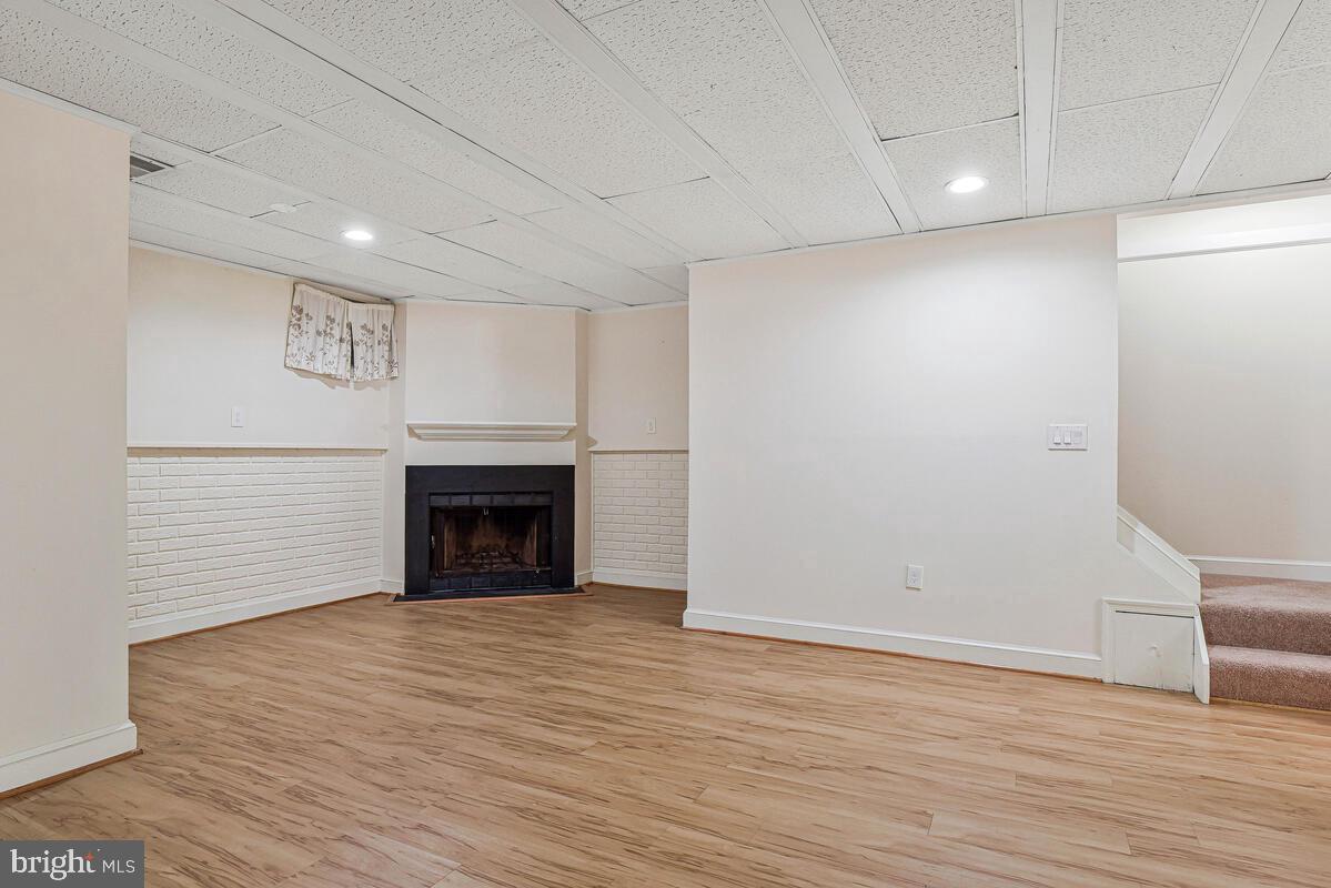 7865 PARTHIAN CT, SPRINGFIELD, Virginia 22153, 3 Bedrooms Bedrooms, ,2 BathroomsBathrooms,Residential,For sale,7865 PARTHIAN CT,VAFX2281252 MLS # VAFX2281252