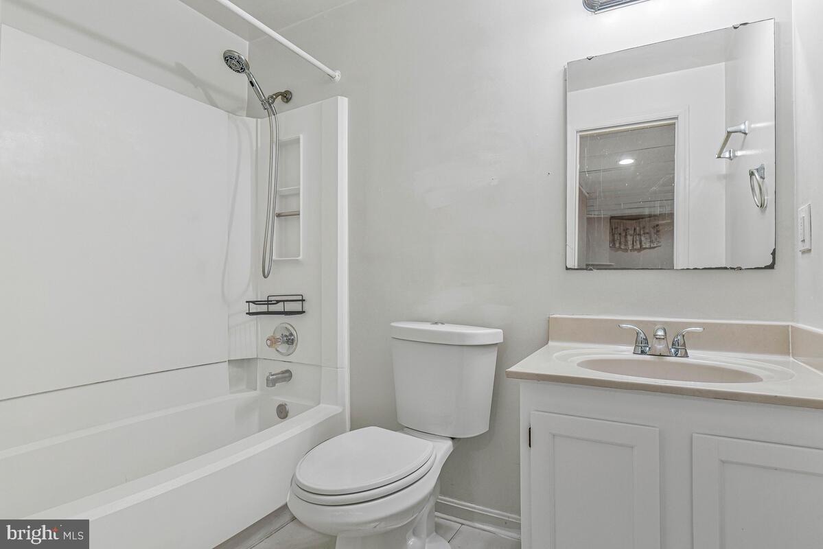 7865 PARTHIAN CT, SPRINGFIELD, Virginia 22153, 3 Bedrooms Bedrooms, ,2 BathroomsBathrooms,Residential,For sale,7865 PARTHIAN CT,VAFX2281252 MLS # VAFX2281252