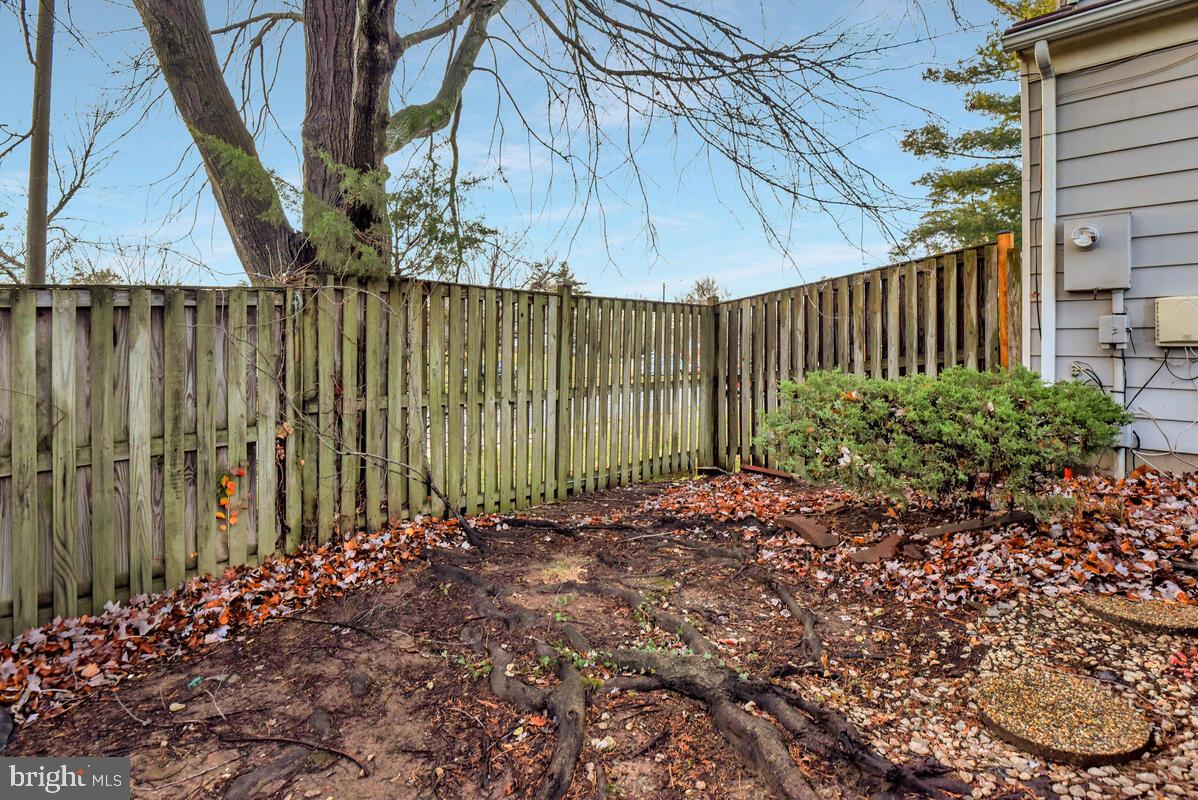 7865 PARTHIAN CT, SPRINGFIELD, Virginia 22153, 3 Bedrooms Bedrooms, ,2 BathroomsBathrooms,Residential,For sale,7865 PARTHIAN CT,VAFX2281252 MLS # VAFX2281252