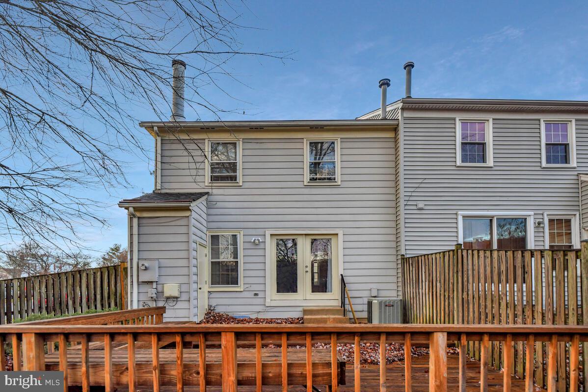 7865 PARTHIAN CT, SPRINGFIELD, Virginia 22153, 3 Bedrooms Bedrooms, ,2 BathroomsBathrooms,Residential,For sale,7865 PARTHIAN CT,VAFX2281252 MLS # VAFX2281252