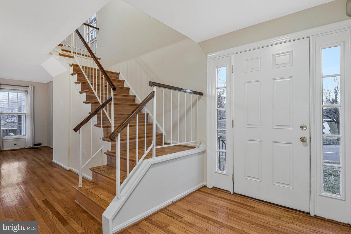 7865 PARTHIAN CT, SPRINGFIELD, Virginia 22153, 3 Bedrooms Bedrooms, ,2 BathroomsBathrooms,Residential,For sale,7865 PARTHIAN CT,VAFX2281252 MLS # VAFX2281252