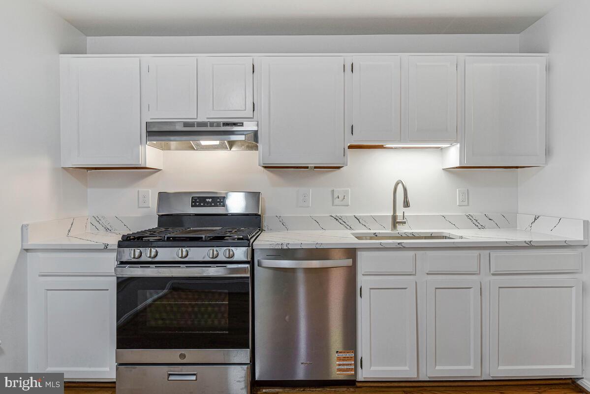 7865 PARTHIAN CT, SPRINGFIELD, Virginia 22153, 3 Bedrooms Bedrooms, ,2 BathroomsBathrooms,Residential,For sale,7865 PARTHIAN CT,VAFX2281252 MLS # VAFX2281252