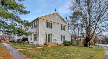 7865 PARTHIAN CT, SPRINGFIELD, Virginia 22153, 3 Bedrooms Bedrooms, ,2 BathroomsBathrooms,Residential,For sale,7865 PARTHIAN CT,VAFX2281252 MLS # VAFX2281252