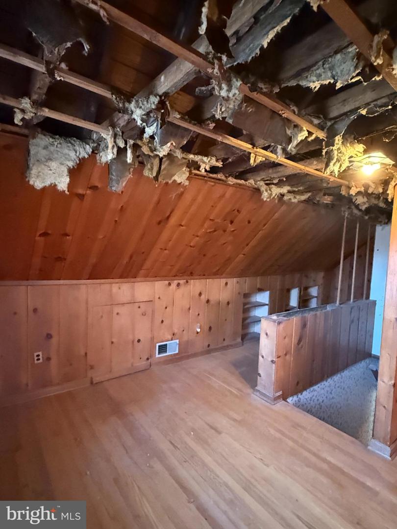 3010 ROGERS DR, FALLS CHURCH, Virginia 22042, 3 Bedrooms Bedrooms, 4 Rooms Rooms,1 BathroomBathrooms,Residential,For sale,3010 ROGERS DR,VAFX2281268 MLS # VAFX2281268 3010 ROGERS DR, FALLS CHURCH, Virginia 22042, 3 Bedrooms Bedrooms, 4 Rooms Rooms,1 BathroomBathrooms,Residential,For sale,3010 ROGERS DR,VAFX2281268 MLS # VAFX2281268