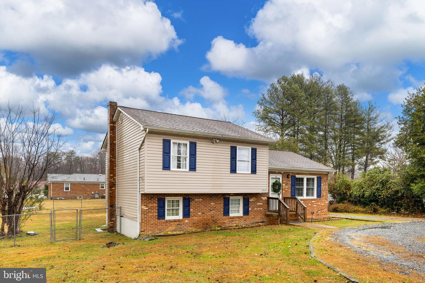 3905 WILBURN DR, FREDERICKSBURG, Virginia 22407, 4 Bedrooms Bedrooms, ,3 BathroomsBathrooms,Residential,For sale,3905 WILBURN DR,VASP2037924 MLS # VASP2037924 3905 WILBURN DR, FREDERICKSBURG, Virginia 22407, 4 Bedrooms Bedrooms, ,3 BathroomsBathrooms,Residential,For sale,3905 WILBURN DR,VASP2037924 MLS # VASP2037924