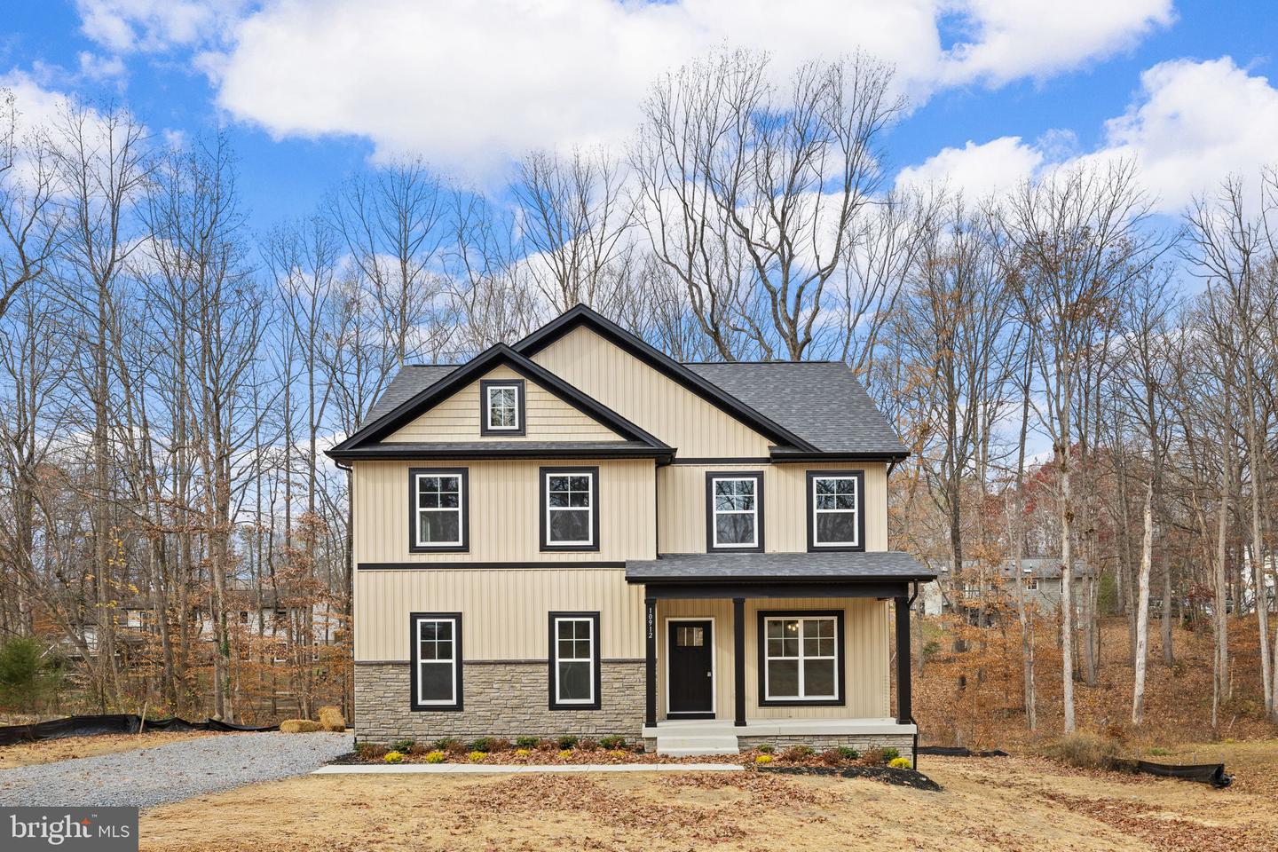 10912 THIEL CT, SPOTSYLVANIA, Virginia 22551, 4 Bedrooms Bedrooms, ,2 BathroomsBathrooms,Residential,For sale,10912 THIEL CT,VASP2037938 MLS # VASP2037938