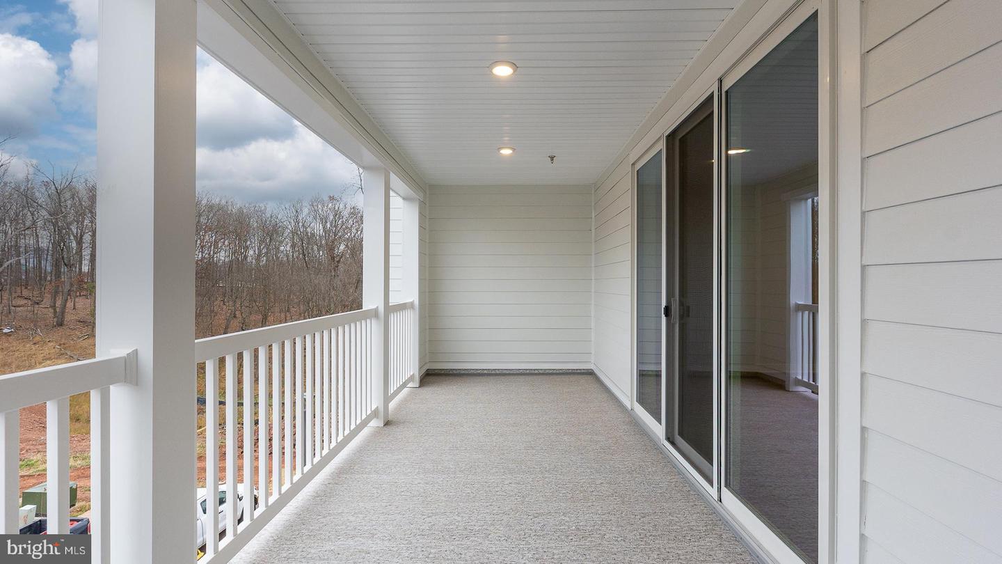 20829 CLOONGEE TER, DULLES, Virginia 20166, 3 Bedrooms Bedrooms, ,2 BathroomsBathrooms,Residential,For sale,20829 CLOONGEE TER,VALO2111888 MLS # VALO2111888