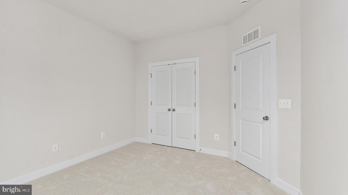 20829 CLOONGEE TER, DULLES, Virginia 20166, 3 Bedrooms Bedrooms, ,2 BathroomsBathrooms,Residential,For sale,20829 CLOONGEE TER,VALO2111888 MLS # VALO2111888