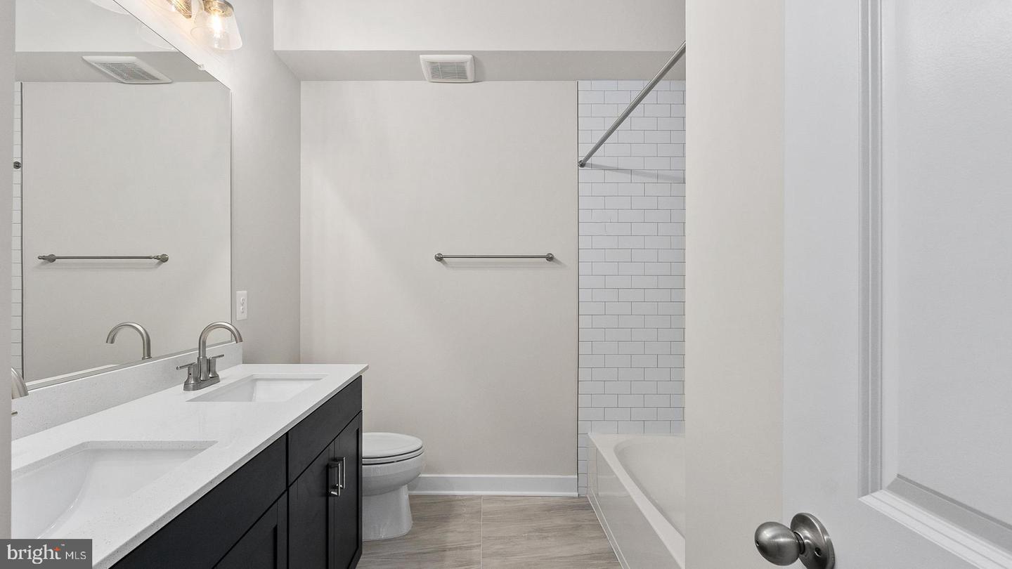 20829 CLOONGEE TER, DULLES, Virginia 20166, 3 Bedrooms Bedrooms, ,2 BathroomsBathrooms,Residential,For sale,20829 CLOONGEE TER,VALO2111888 MLS # VALO2111888