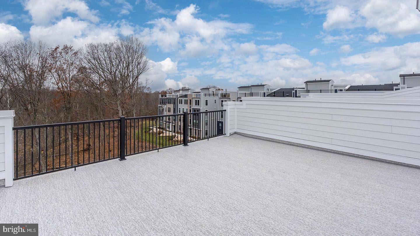 20829 CLOONGEE TER, DULLES, Virginia 20166, 3 Bedrooms Bedrooms, ,2 BathroomsBathrooms,Residential,For sale,20829 CLOONGEE TER,VALO2111888 MLS # VALO2111888