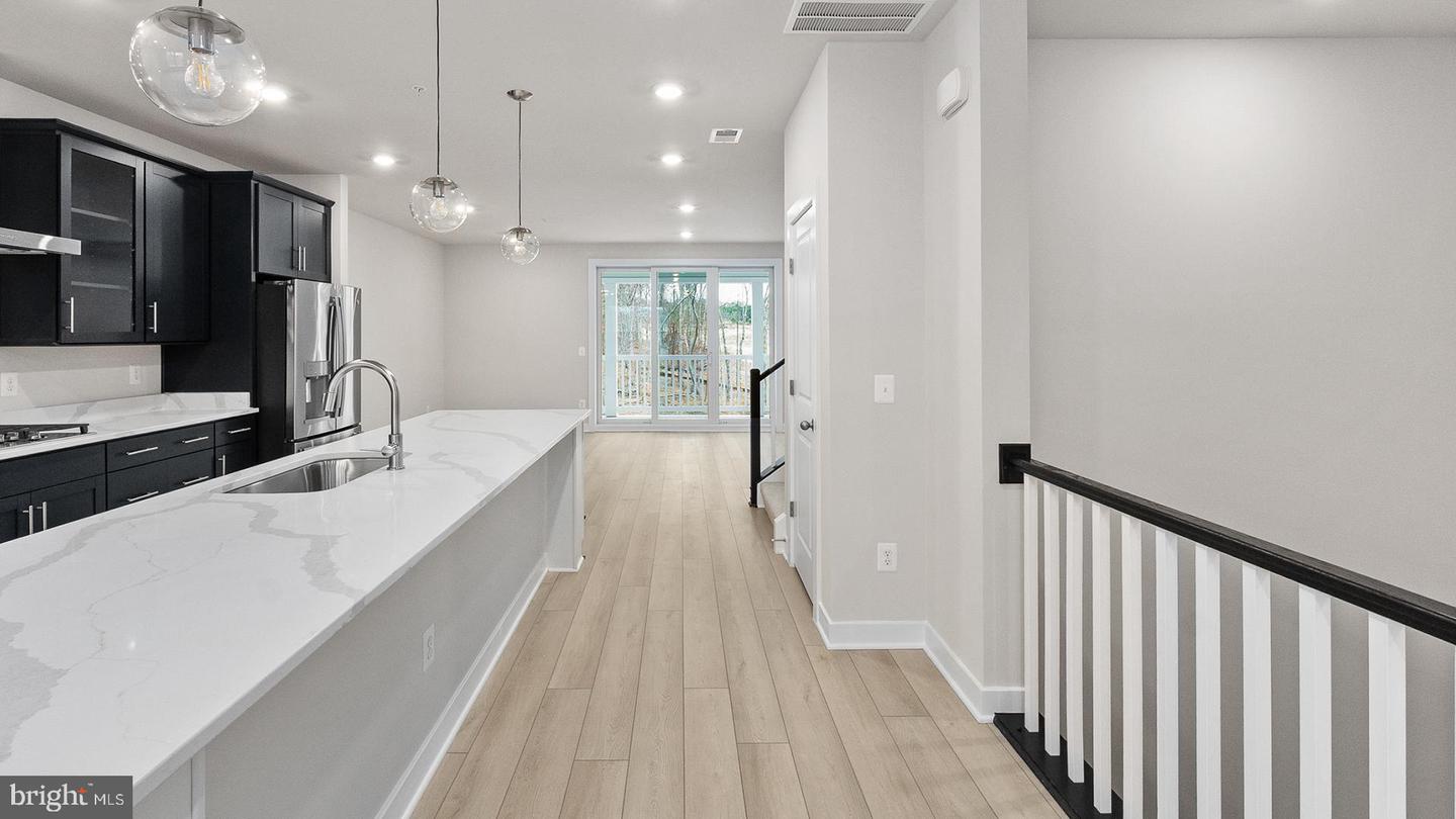 20829 CLOONGEE TER, DULLES, Virginia 20166, 3 Bedrooms Bedrooms, ,2 BathroomsBathrooms,Residential,For sale,20829 CLOONGEE TER,VALO2111888 MLS # VALO2111888