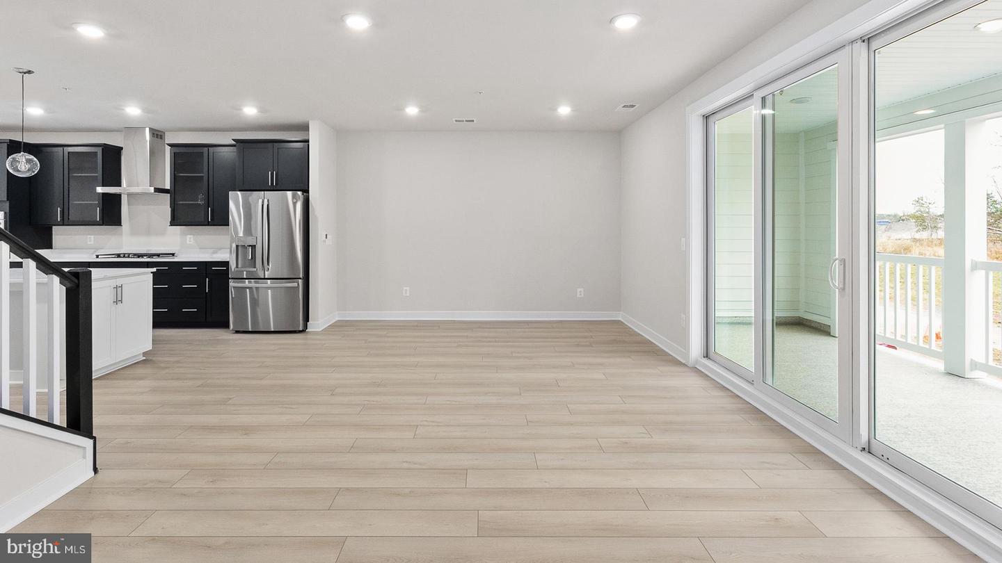 20829 CLOONGEE TER, DULLES, Virginia 20166, 3 Bedrooms Bedrooms, ,2 BathroomsBathrooms,Residential,For sale,20829 CLOONGEE TER,VALO2111888 MLS # VALO2111888