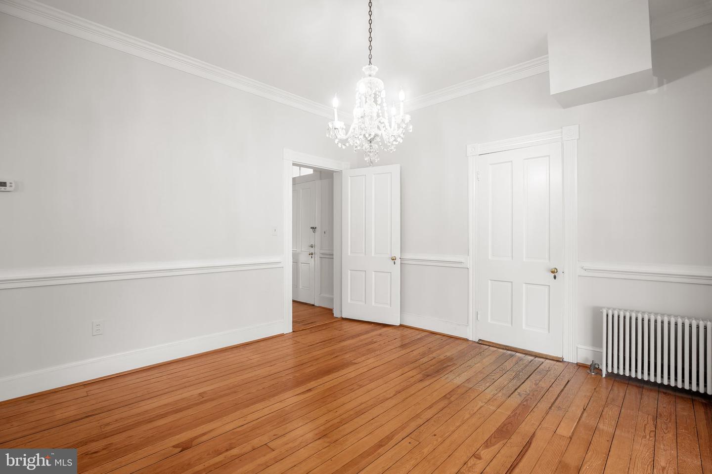 724 WILLIAM ST, FREDERICKSBURG, Virginia 22401, 4 Bedrooms Bedrooms, ,2 BathroomsBathrooms,Residential,For sale,724 WILLIAM ST,VAFB2009360 MLS # VAFB2009360