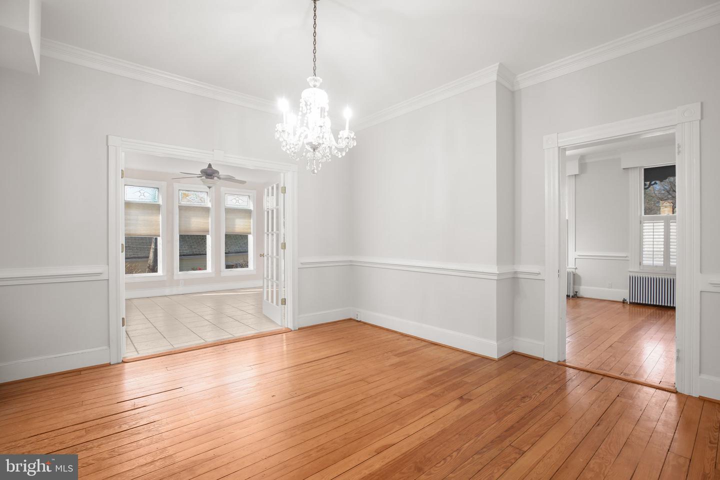 724 WILLIAM ST, FREDERICKSBURG, Virginia 22401, 4 Bedrooms Bedrooms, ,2 BathroomsBathrooms,Residential,For sale,724 WILLIAM ST,VAFB2009360 MLS # VAFB2009360