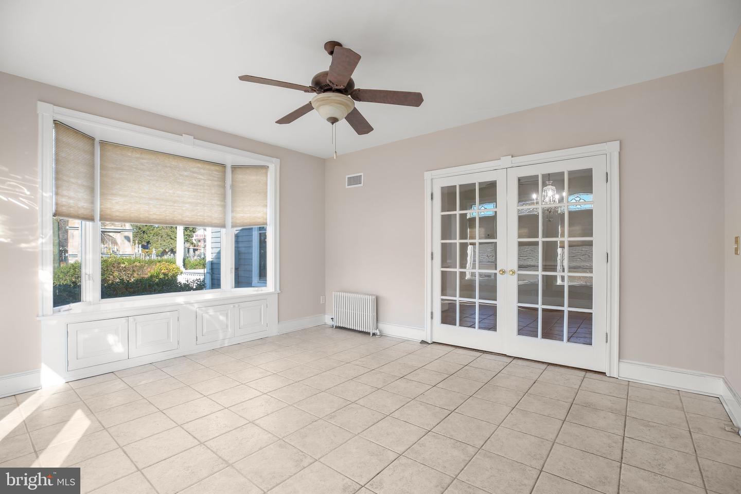 724 WILLIAM ST, FREDERICKSBURG, Virginia 22401, 4 Bedrooms Bedrooms, ,2 BathroomsBathrooms,Residential,For sale,724 WILLIAM ST,VAFB2009360 MLS # VAFB2009360