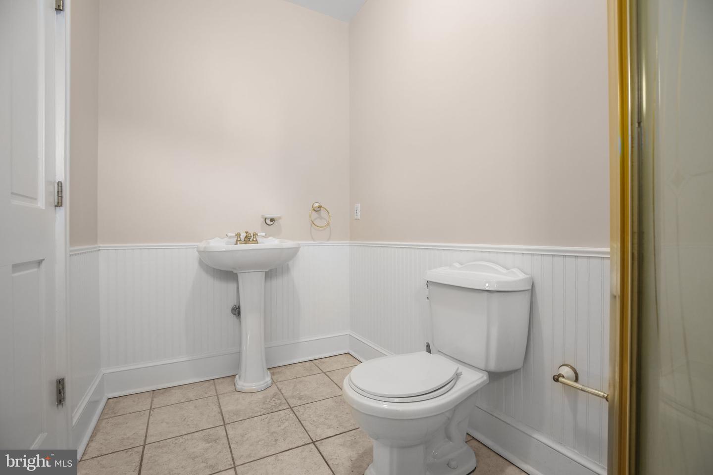 724 WILLIAM ST, FREDERICKSBURG, Virginia 22401, 4 Bedrooms Bedrooms, ,2 BathroomsBathrooms,Residential,For sale,724 WILLIAM ST,VAFB2009360 MLS # VAFB2009360