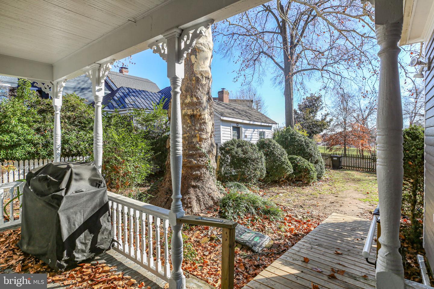 724 WILLIAM ST, FREDERICKSBURG, Virginia 22401, 4 Bedrooms Bedrooms, ,2 BathroomsBathrooms,Residential,For sale,724 WILLIAM ST,VAFB2009360 MLS # VAFB2009360