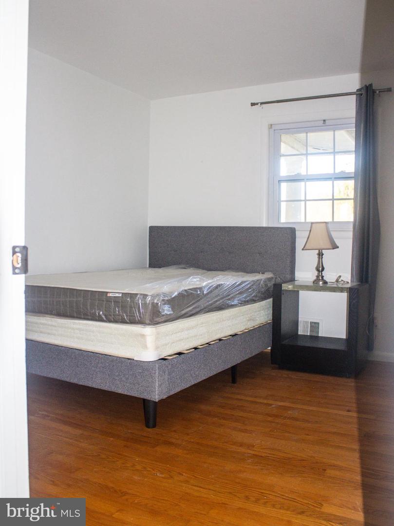 3314 DAUPHINE DR, FALLS CHURCH, Virginia 22042, 4 Bedrooms Bedrooms, ,3 BathroomsBathrooms,Residential,For sale,3314 DAUPHINE DR,VAFX2280968 MLS # VAFX2280968