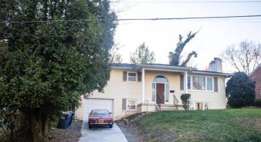 3314 DAUPHINE DR, FALLS CHURCH, Virginia 22042, 4 Bedrooms Bedrooms, ,3 BathroomsBathrooms,Residential,For sale,3314 DAUPHINE DR,VAFX2280968 MLS # VAFX2280968