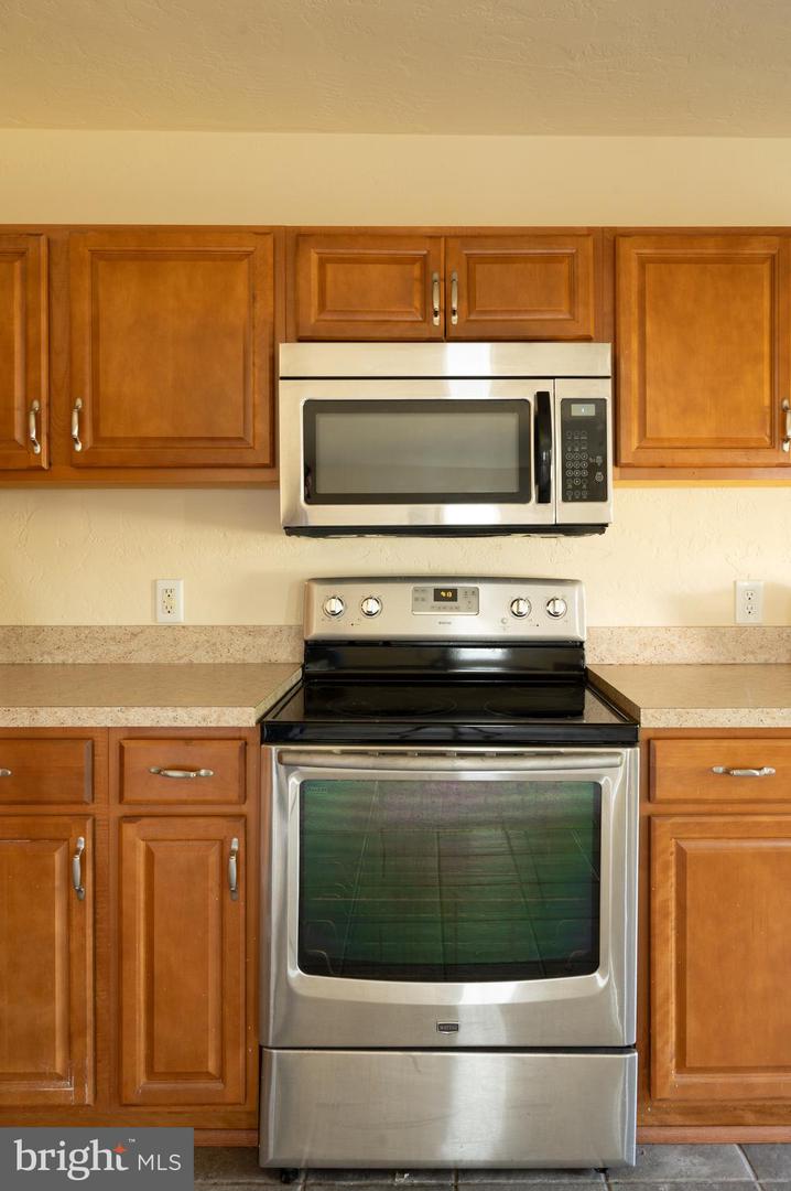 108 MARTIN DR, WINCHESTER, Virginia 22602, 2 Bedrooms Bedrooms, ,1 BathroomBathrooms,Residential,For sale,108 MARTIN DR,VAFV2038282 MLS # VAFV2038282