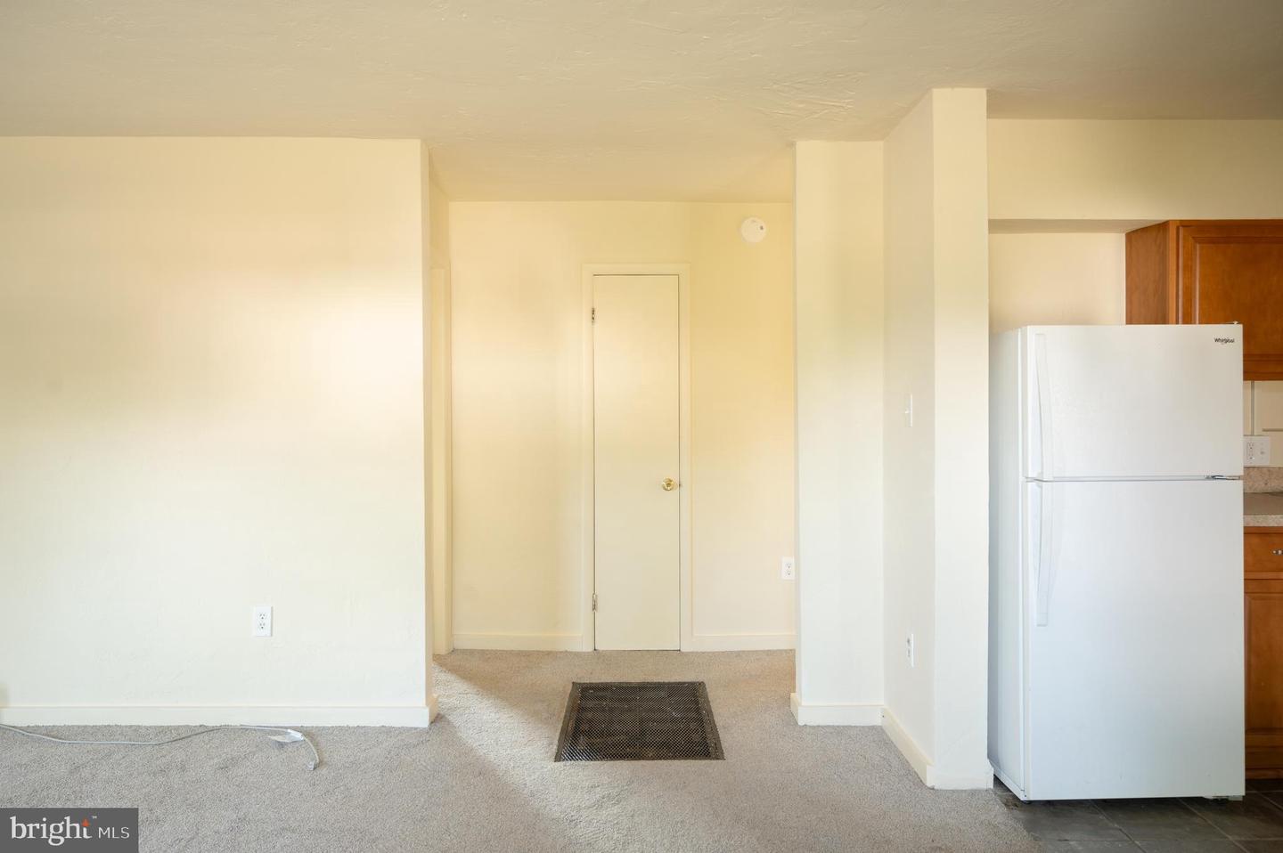 108 MARTIN DR, WINCHESTER, Virginia 22602, 2 Bedrooms Bedrooms, ,1 BathroomBathrooms,Residential,For sale,108 MARTIN DR,VAFV2038282 MLS # VAFV2038282