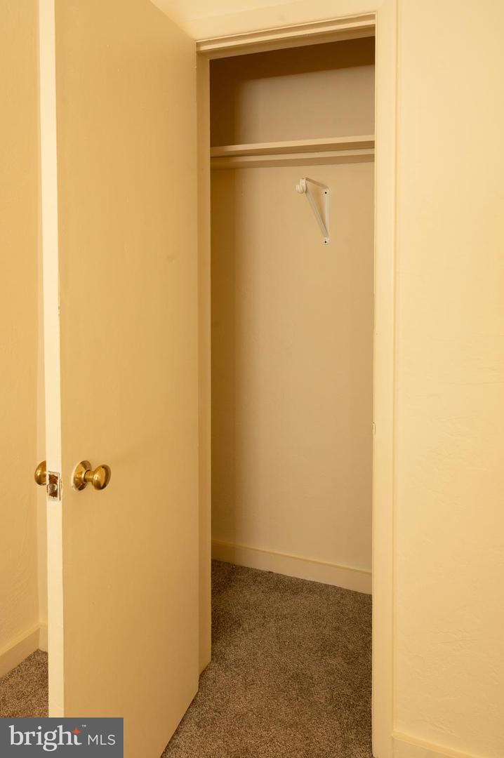 108 MARTIN DR, WINCHESTER, Virginia 22602, 2 Bedrooms Bedrooms, ,1 BathroomBathrooms,Residential,For sale,108 MARTIN DR,VAFV2038282 MLS # VAFV2038282