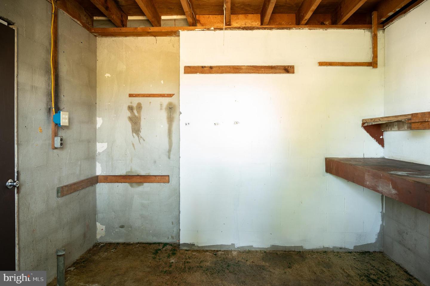 108 MARTIN DR, WINCHESTER, Virginia 22602, 2 Bedrooms Bedrooms, ,1 BathroomBathrooms,Residential,For sale,108 MARTIN DR,VAFV2038282 MLS # VAFV2038282