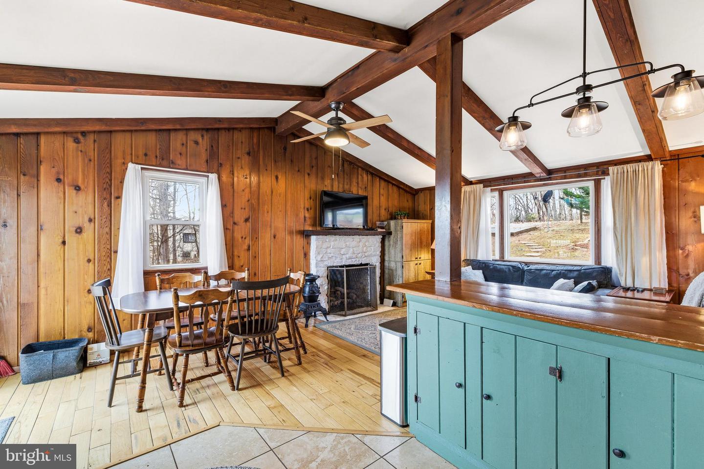 330 MOUNTAINVIEW DR, LURAY, Virginia 22835, 2 Bedrooms Bedrooms, ,1 BathroomBathrooms,Residential,For sale,330 MOUNTAINVIEW DR,VAPA2005674 MLS # VAPA2005674 330 MOUNTAINVIEW DR, LURAY, Virginia 22835, 2 Bedrooms Bedrooms, ,1 BathroomBathrooms,Residential,For sale,330 MOUNTAINVIEW DR,VAPA2005674 MLS # VAPA2005674