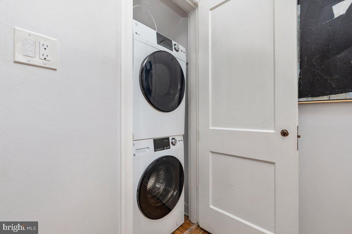 1021 S BARTON ST #120, ARLINGTON, Virginia 22204, 2 Bedrooms Bedrooms, ,1 BathroomBathrooms,Residential,For sale,1021 S BARTON ST #120,VAAR2066544 MLS # VAAR2066544 1021 S BARTON ST #120, ARLINGTON, Virginia 22204, 2 Bedrooms Bedrooms, ,1 BathroomBathrooms,Residential,For sale,1021 S BARTON ST #120,VAAR2066544 MLS # VAAR2066544