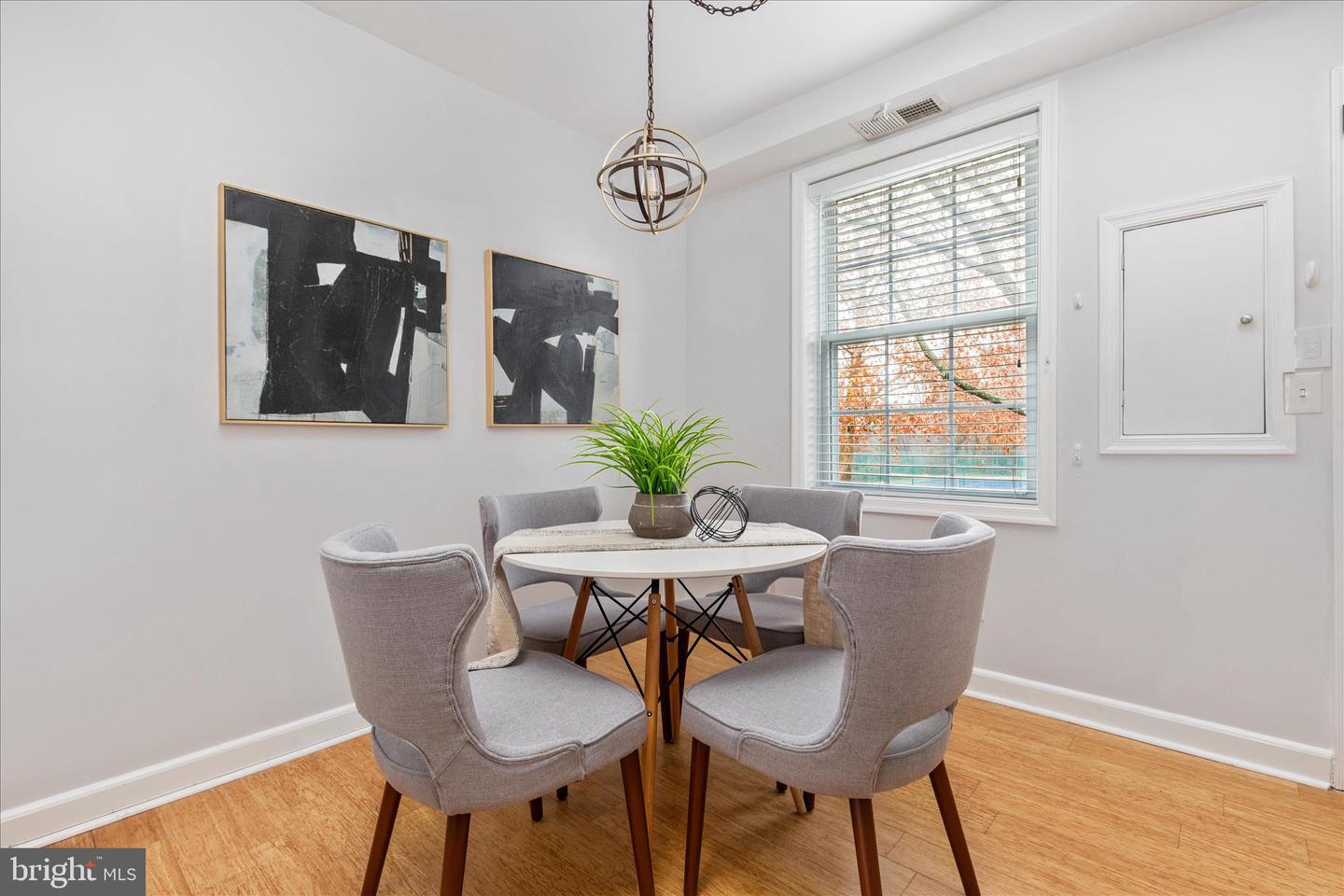 1021 S BARTON ST #120, ARLINGTON, Virginia 22204, 2 Bedrooms Bedrooms, ,1 BathroomBathrooms,Residential,For sale,1021 S BARTON ST #120,VAAR2066544 MLS # VAAR2066544 1021 S BARTON ST #120, ARLINGTON, Virginia 22204, 2 Bedrooms Bedrooms, ,1 BathroomBathrooms,Residential,For sale,1021 S BARTON ST #120,VAAR2066544 MLS # VAAR2066544