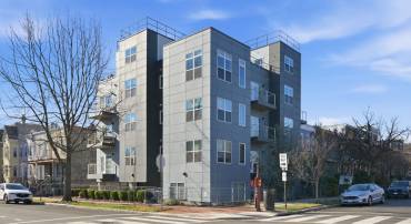 401 15TH ST SE #401, WASHINGTON, District Of Columbia 20003, 2 Bedrooms Bedrooms, ,2 BathroomsBathrooms,Residential,For sale,401 15TH ST SE #401,DCDC2233550 MLS # DCDC2233550