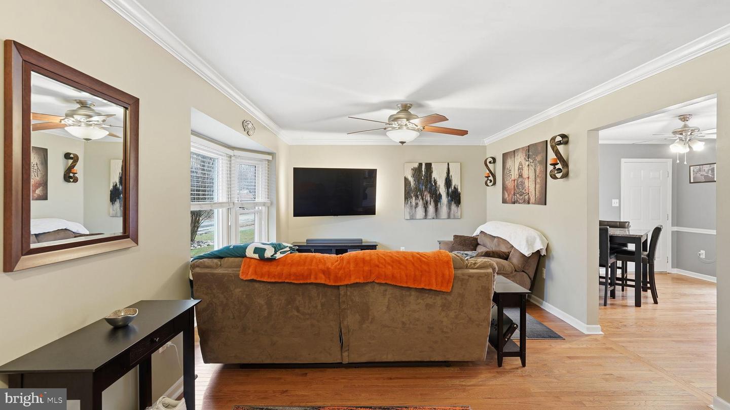 236 WHITSONS RUN, STAFFORD, Virginia 22554, 3 Bedrooms Bedrooms, 7 Rooms Rooms,2 BathroomsBathrooms,Residential,For sale,236 WHITSONS RUN,VAST2044528 MLS # VAST2044528